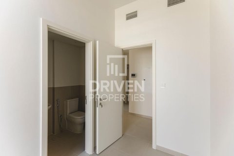 4 غرف نوم فيلا في EMAAR South, الإمارات العربية المتحدة رقم 204682 12
