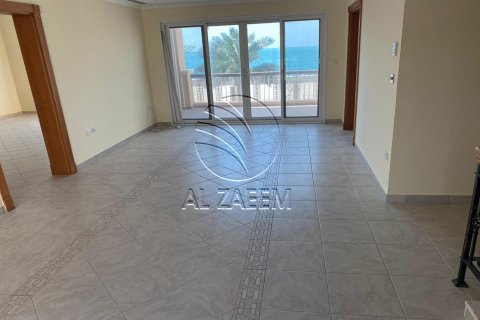 Villa de 5 dormitorios en Marina Village, UAE No. 90093 14