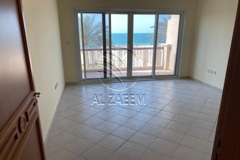 Villa de 5 dormitorios en Marina Village, UAE No. 90093 9