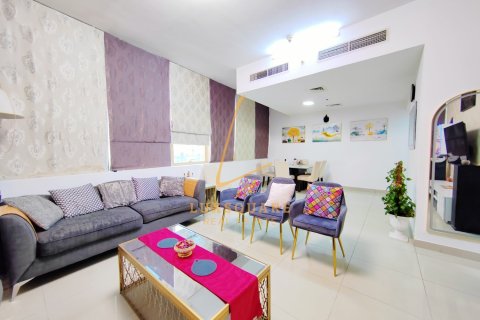 2 bedrooms Apartment  No. 126350 2