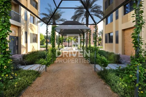 Edificio de 1005.68m² en Dubai Investment Park, UAE No. 191276 20