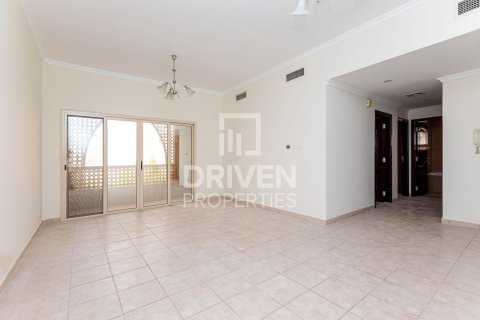 Edificio de 1005.68m² en Dubai Investment Park, UAE No. 191276 3