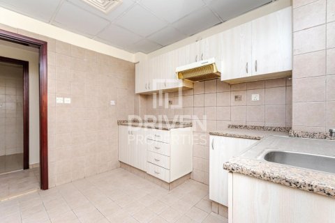 Edificio de 1005.68m² en Dubai Investment Park, UAE No. 191276 13