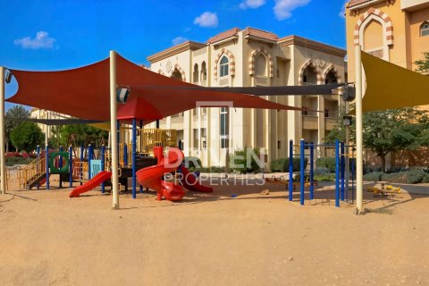 Edificio de 1005.68m² en Dubai Investment Park, UAE No. 191276 22