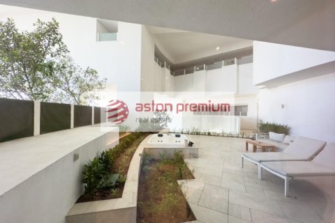 1 bedroom Hotel Apartment in Jumeirah Village Circle, UAE No. 148901 25