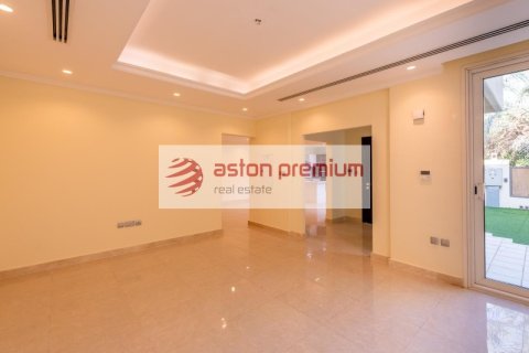 4 bedrooms Villa in The Sustainable City, UAE No. 148897 9