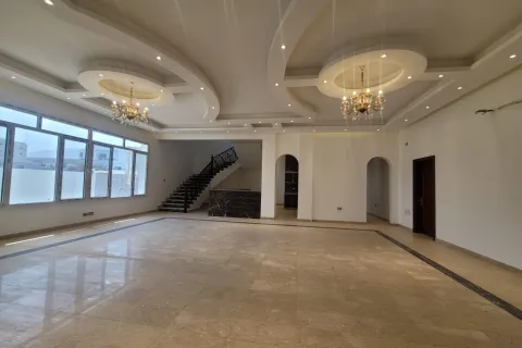 Villa de 6 dormitorios en As Sib, Oman No. 108496 6
