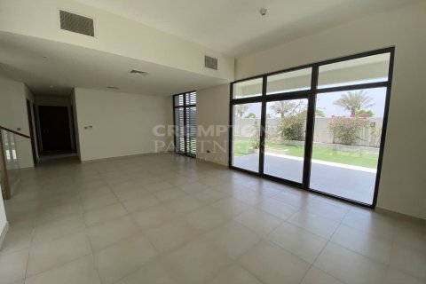 5 bedrooms Villa on the Yas Island, UAE No. 83203 12