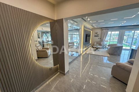 2 bedrooms Townhouse in Jumeirah Village Triangle, UAE No. 164754 4