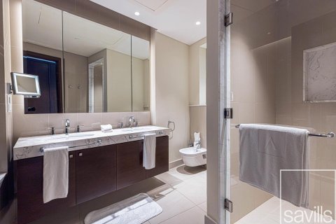 Квартира с 3 спальнями в The Address Residence Fountain Views, ОАЭ №136676 17