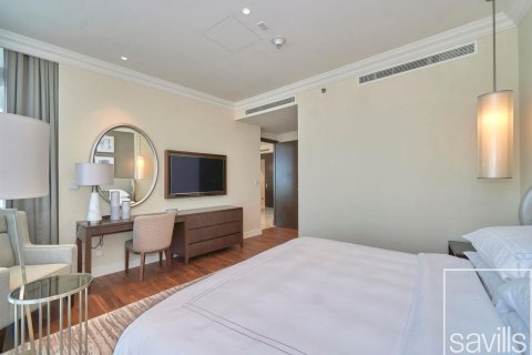 Квартира с 3 спальнями в The Address Residence Fountain Views, ОАЭ №136677 12