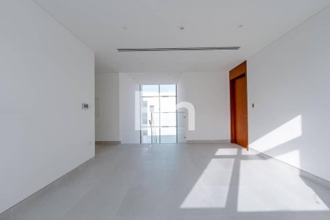 Villa de 4 dormitorios  No. 112964 14