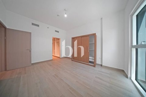 Квартира с 3 спальнями  №112963 10