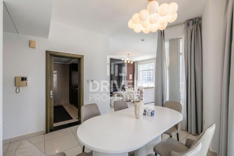 Apartment de 2 dormitorios en The Lofts, UAE No. 190148 5