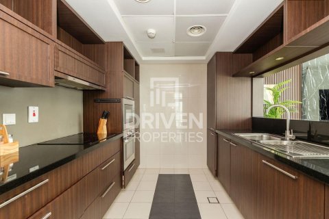 Apartment de 2 dormitorios en The Lofts, UAE No. 190148 7