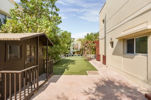 4 غرف نوم فيلا في Meadows, الإمارات العربية المتحدة رقم 40452 15