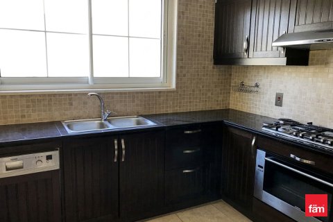 Вилла с 3 спальнями в Jumeirah Park, ОАЭ №165570 10