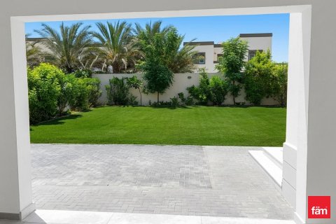 Вилла с 3 спальнями в Jumeirah Park, ОАЭ №165570 22
