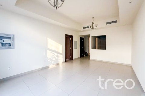 Villa de 4 dormitorios en Mohammed Bin Rashid City, UAE No. 174154 5