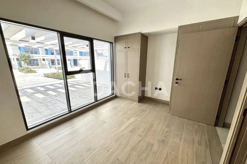 Таунхаус с 4 спальнями в Damac Lagoons, ОАЭ №155807 12