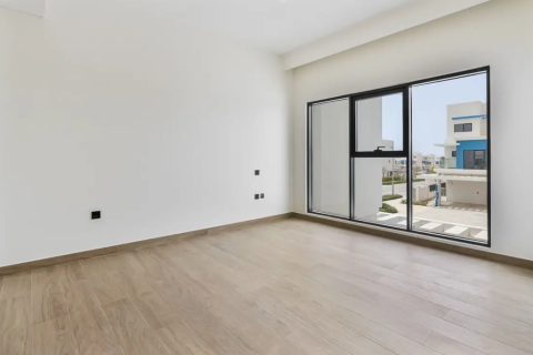 Таунхаус с 4 спальнями в Damac Lagoons, ОАЭ №155807 3