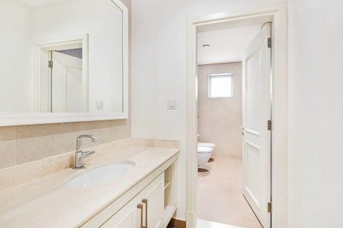 Вилла с 4 спальнями №128420 9