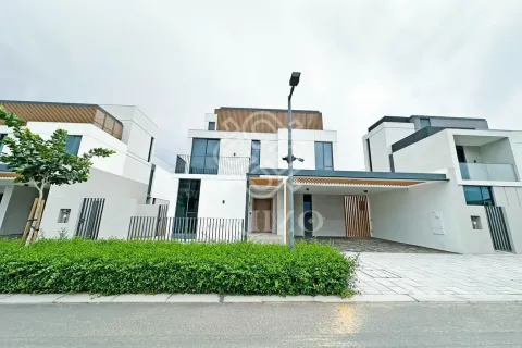 4 bedrooms Villa in Palm Jumeirah, UAE No. 164049