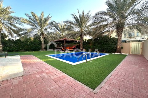 Villa de 3 dormitorios en The Springs, UAE No. 155845 4