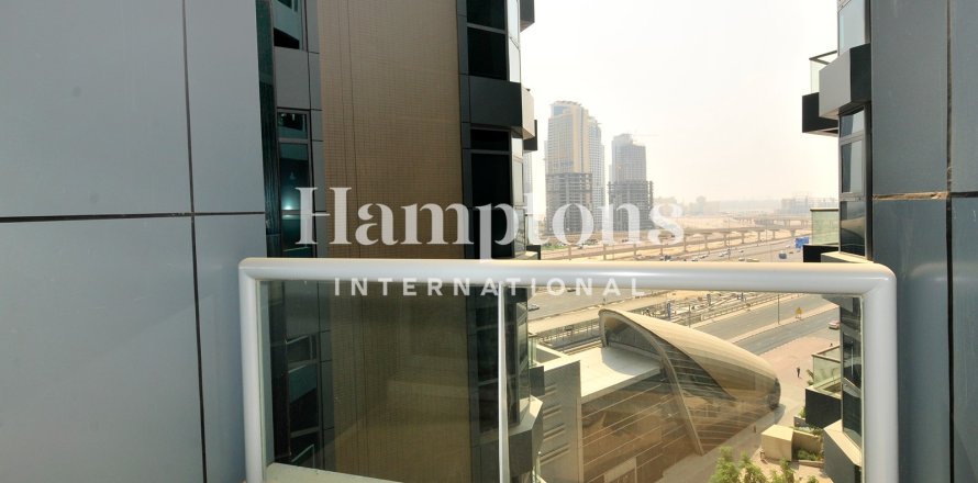 Квартира с 2 спальнями в The Address Dubai Marina, ОАЭ №156516