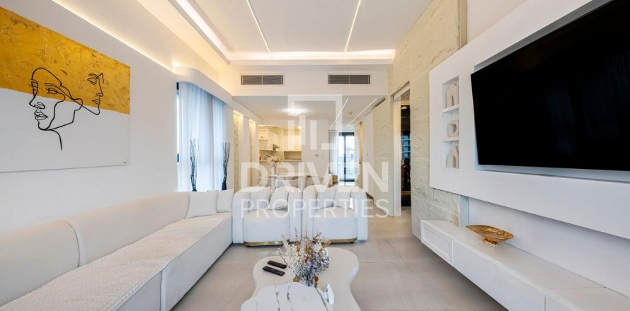 Квартира с 1 спальней в SOL Bay, ОАЭ №209326