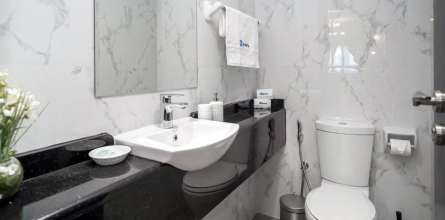 Studio Apartment in Business Bay, UAE No. 95588