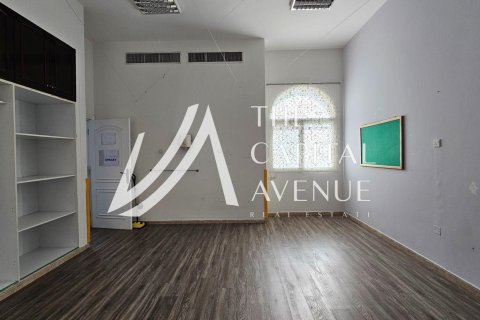 1099.88m² Villa in Muroor Area, UAE No. 199605 15