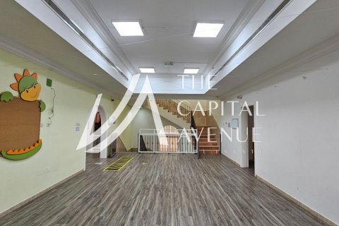 1099.88m² Villa in Muroor Area, UAE No. 199605 30