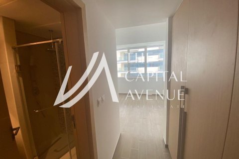 2 bedrooms Apartment on the Yas Island, UAE No. 199607 9