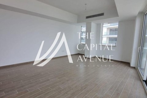 2 bedrooms Apartment on the Yas Island, UAE No. 199607 11