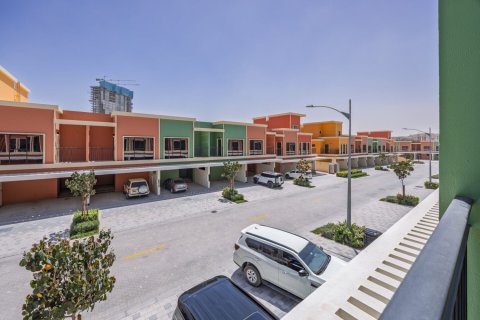 Таунхаус с 3 спальнями в Damac Lagoons, ОАЭ №160194 18