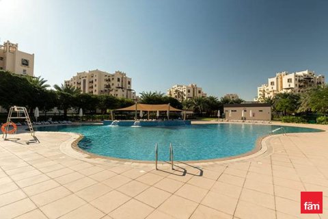 2 bedrooms Apartment in Dubai, UAE No. 169854 3
