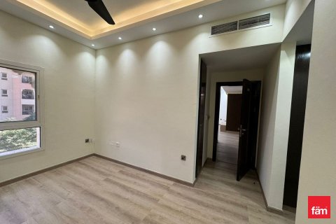 2 bedrooms Apartment in Dubai, UAE No. 169854 11