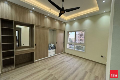 2 bedrooms Apartment in Dubai, UAE No. 169854 9