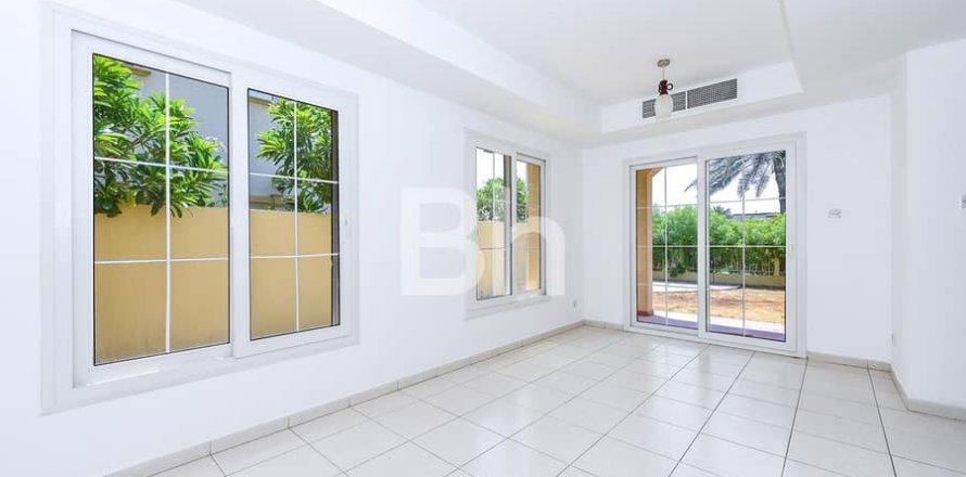 Villa de 2 dormitorios  No. 114630