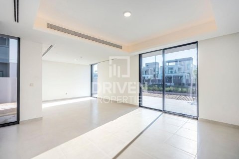 Вилла с 4 спальнями в Arabian Ranches 3, ОАЭ №138538 4