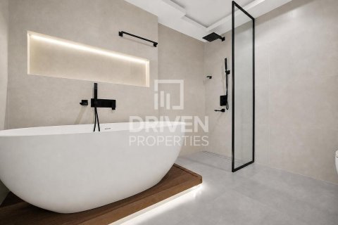 2 bedrooms Apartment in Standpoint Towers, UAE No. 198790 9
