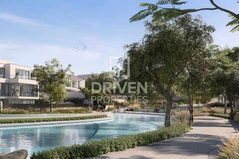 5 bedrooms Villa in Dubai, UAE No. 198784 4