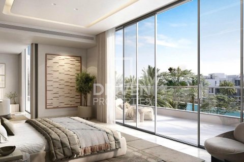 5 bedrooms Villa in Dubai, UAE No. 198784 11
