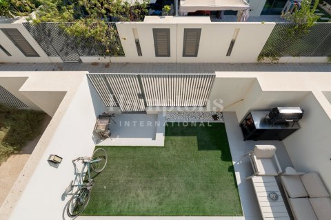 Townhouse de 3 dormitorios No. 118767 25