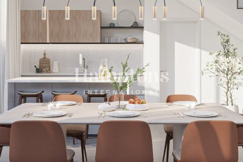 Villa de 4 dormitorios No. 118770 4