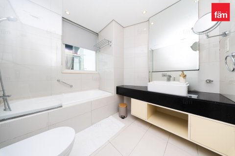 2 bedrooms Apartment in Business Bay, UAE No. 169094 17