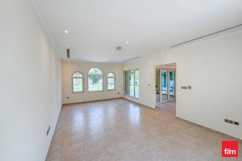 Villa de 3 dormitorios en Jumeirah Park, UAE No. 166360 5