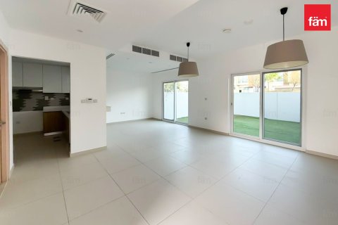 Townhouse de 3 dormitorios en Dubai, UAE No. 205204