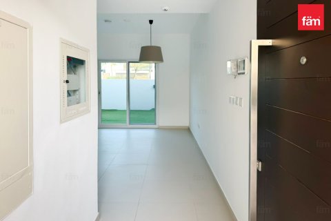 Townhouse de 3 dormitorios en Dubai, UAE No. 205204 4